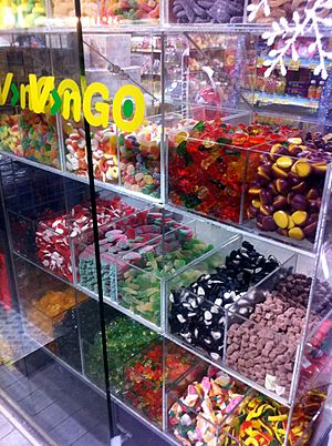 HK 堅尼地城 Kennedy Town VanGo Candy store 12-Dec-2011