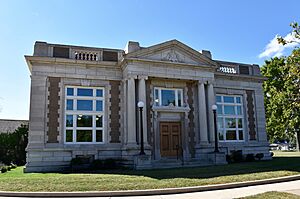 Image Lincoln Branch Peoria Public Library