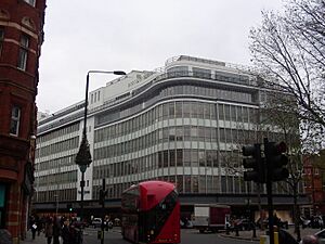 Kaufhaus Peter Jones, King's Road, Chelsea, London.JPG