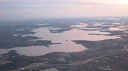 Lake Minnetonka aerial.jpg