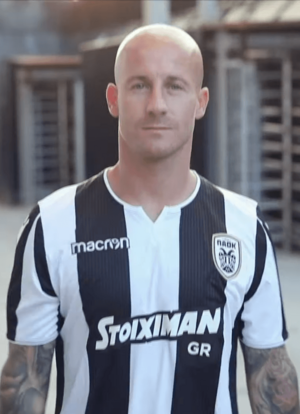Miroslav Stoch is back at PAOK (2019) (cropped).png