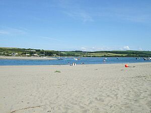 Poppit Sands - geograph.org.uk - 1184671