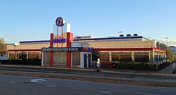 Silver Diner behind Springfield Town Center (cropped).jpg