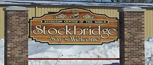 StockbridgeWisconsinWelcomeSign2008