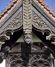 Carving Wightwick Manor 1 (3915932445)