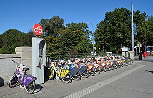 Citybike Vienna, Schönbrunner Brücke