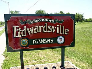 Entrance sign in Edwardsville