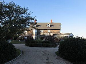 Flat Rock Cottage, Narragansett RI