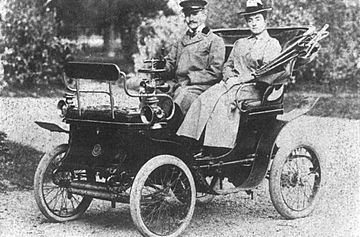 G. G. and Alexandrina Cantacuzino with automobile, Bucharest, 1900