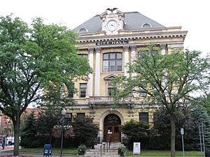 Glens Falls NY City Hall Aug 09