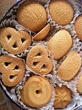 HK food market 牛油 曲奇餅 Butter Cookie with wrappers March-2012.jpg