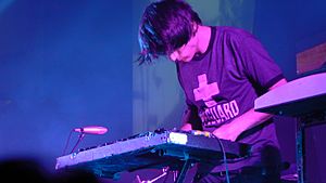Jonny Greenwood Synth (Amsterdam)