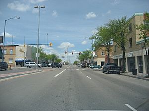 Main Street facing north in downtown Lamar, 2007.