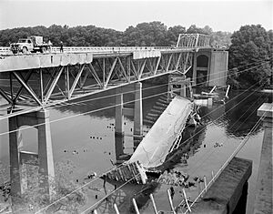 Repairs begin at Occoquan Bridge (7790636102)