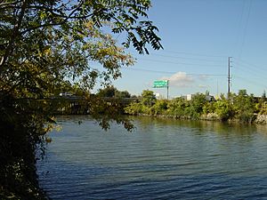 The Smith Canal, Stockton (4938631829)