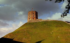 VILLINUS OLD TOWN LITHUANIA SEP 2013 (9851576794)