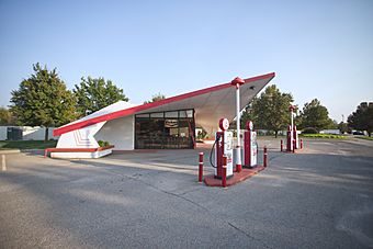Vickers Petroleum Service Station Haysville KS.jpg