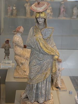 Altes Museum-Tanagra-lady with fan