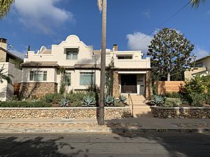 Architecture in Mission Hills, San Diego2