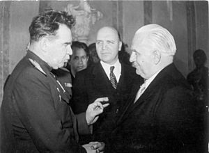 Bundesarchiv Bild 183-09139-020, Berlin, 75. Geburtstag Wilhelm Piecks