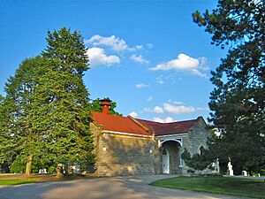 Chapel at Highland Cemetery