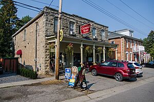 Cheltenham General Store (36626981593)