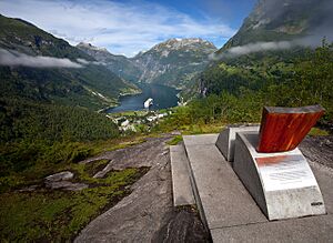 Flydalsjuvet Geiranger