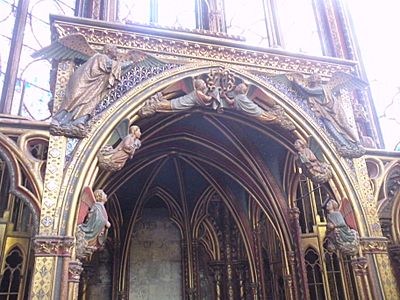 Interior of Sainte-Chapelle (Paris) 19
