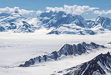 Mount Huxley in Alaska.jpg