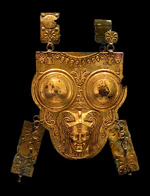 Punic gilded bronze cuirass AvL