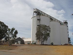Ravensthorpe W - grain facility 2
