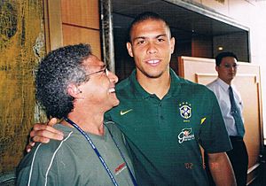 Image of Brazilian soccer star Ronaldo (L) and his fiancee Suzana Werner
