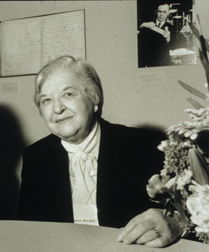 Stephanie Kwolek at Spinning Elements by Harry Kalish