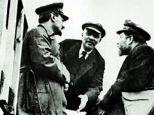 Trotsky, Lenin, Kamenev (1919)