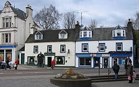 Aberfeldy Square - geograph.org.uk - 152632