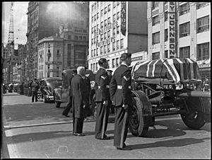 Billy Hughes' funeral 1952 SLNSW V1-FL1417842