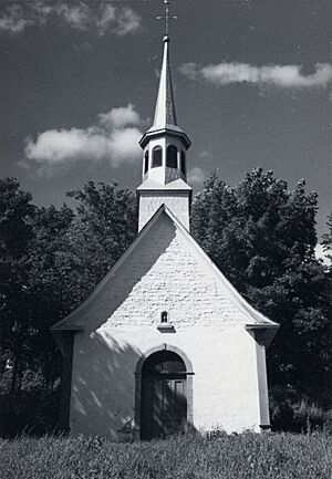 Chapelle de procession Sainte-Anne, Neuville