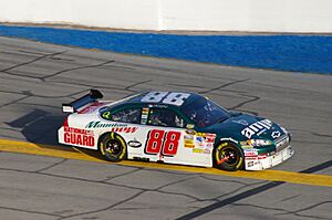 Dale Earnhardt Jr. (2274509498).jpg