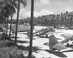 F6F-3 Hellcats of VF-40 at Espiritu Santo 1944