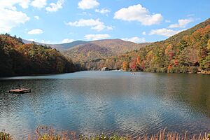 Lake Trahlyta, Vogel State Park, Oct 2016 1