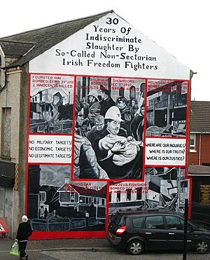 Loyalist Mural (1) - geograph.org.uk - 520784