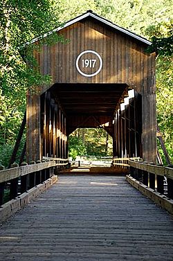 McKee Covered Bridge (Jackson County, Oregon scenic images) (jacDA0033).jpg