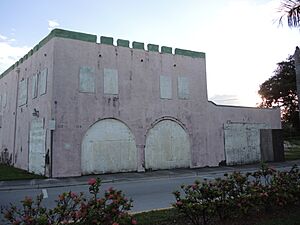 Opa-locka FL E. E. Root Building 02