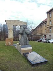 Praha-Dejvice, Thákurova, pomník Josefa kar. Berana