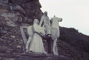 STATUE OF BLONDELL NEAR DURNSTEIN IN THE WACHAU VALLEY