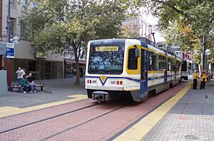 Sacramento CAF-built LRV 228 on K St at 7th Ave in 2006