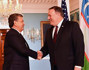 Secretary Pompeo Meets with President of Uzbekistan Shavkat Mirziyoyev (42129787772)