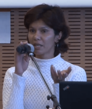 Shreen Abdul Saroor speaking at Goethe University Frankfurt in 2014 (cropped).png