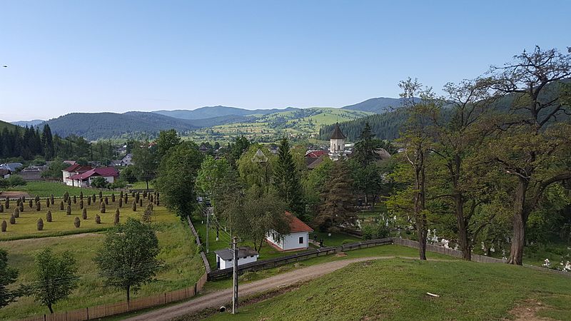 Vatra Moldovitei panorama