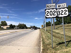 2022-09-02 13 22 06 View north along U.S. Route 202 and west along U.S. Route 322 (Wilmington Pike) just north of U.S. Route 1 (Baltimore Pike) on the border of Chadds Ford Township and Concord Township in Delaware County, Pennsylvania